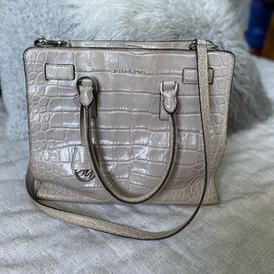 Michael Kors grey purse